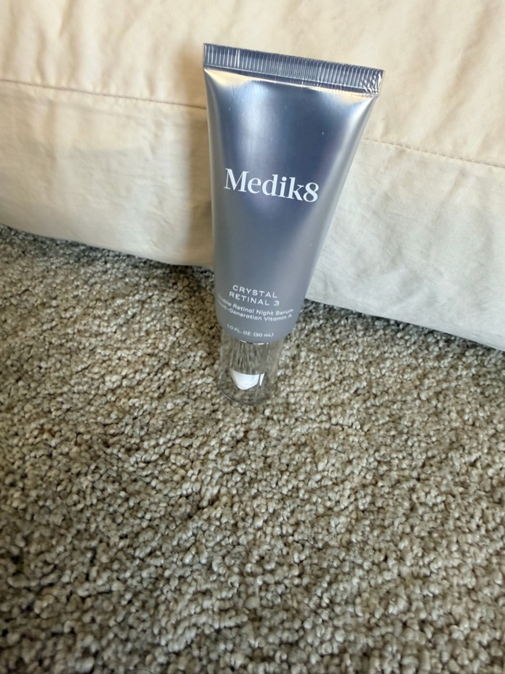 Medik8 Crystal Retinal 3 Night Serum - Silver - Picture 3 of 5